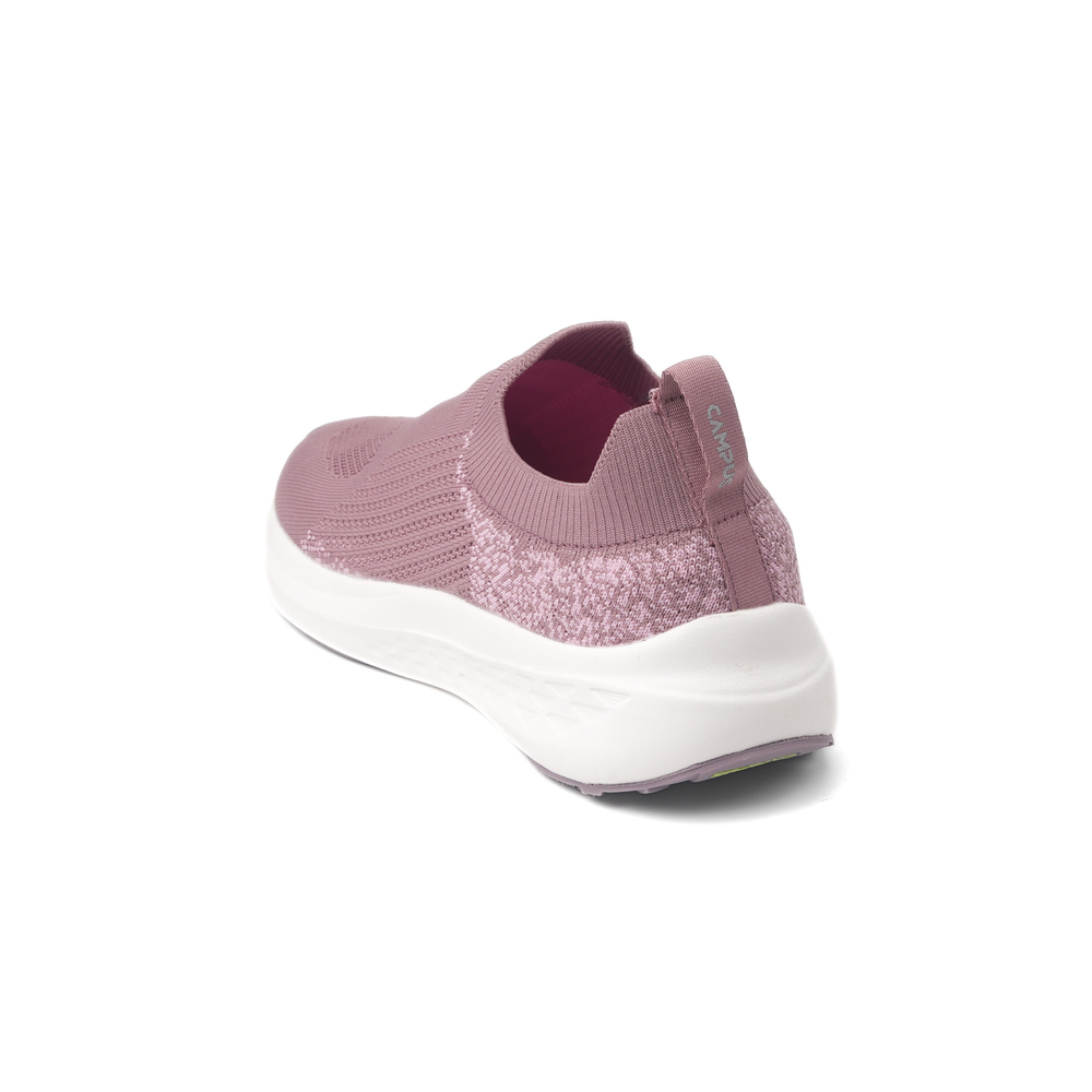 Campus Mauve/Pink Sports Shoes For Women Wander-22L-931 C151
