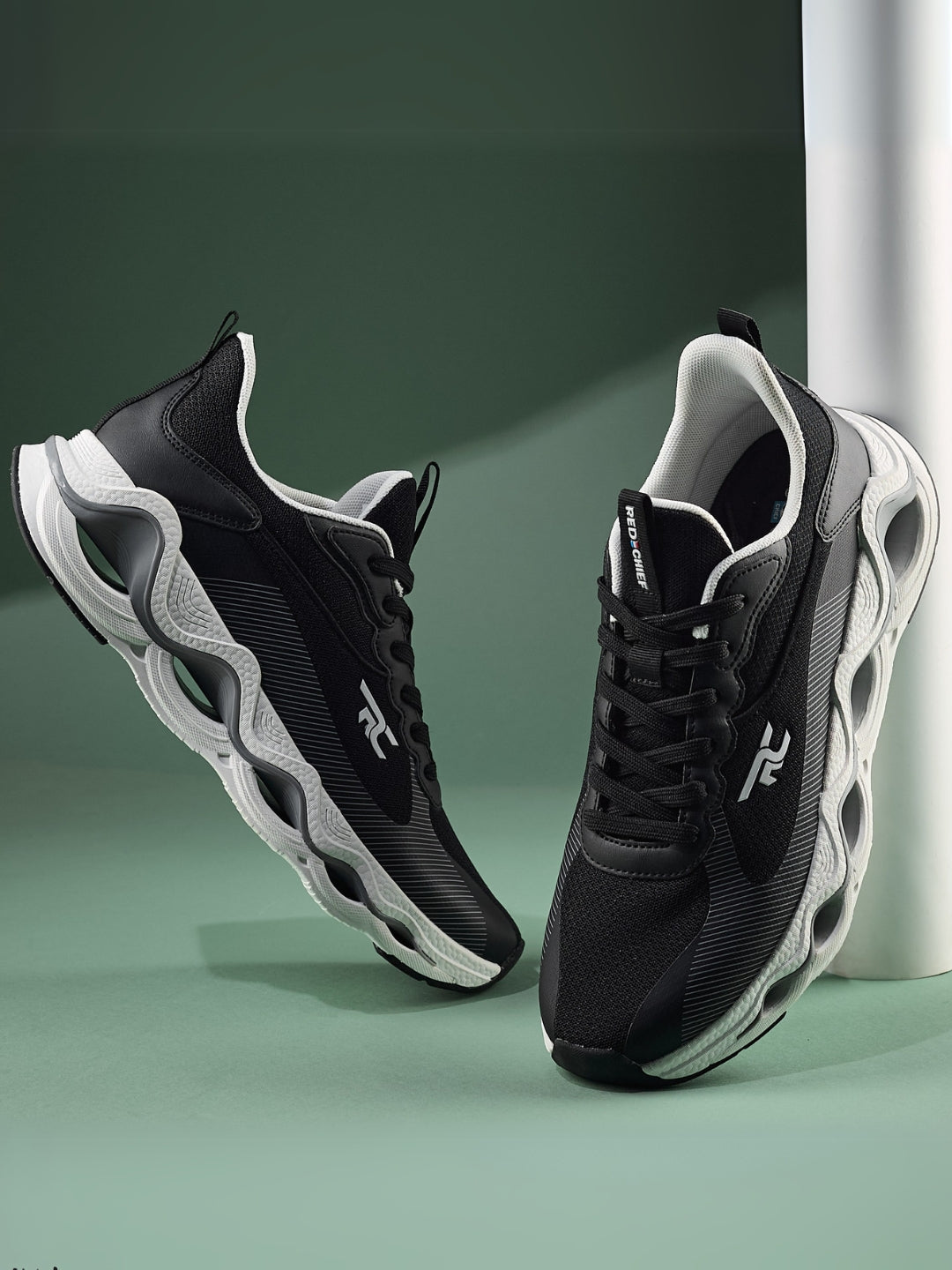 Red Chief Sports Black-D.Grey Running Shoes For Men R1711 F019