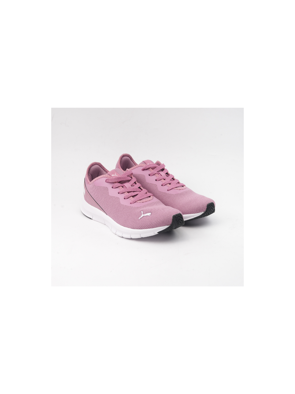 Puma White Sports Shoes For Women Hustie V2-38739804 C057