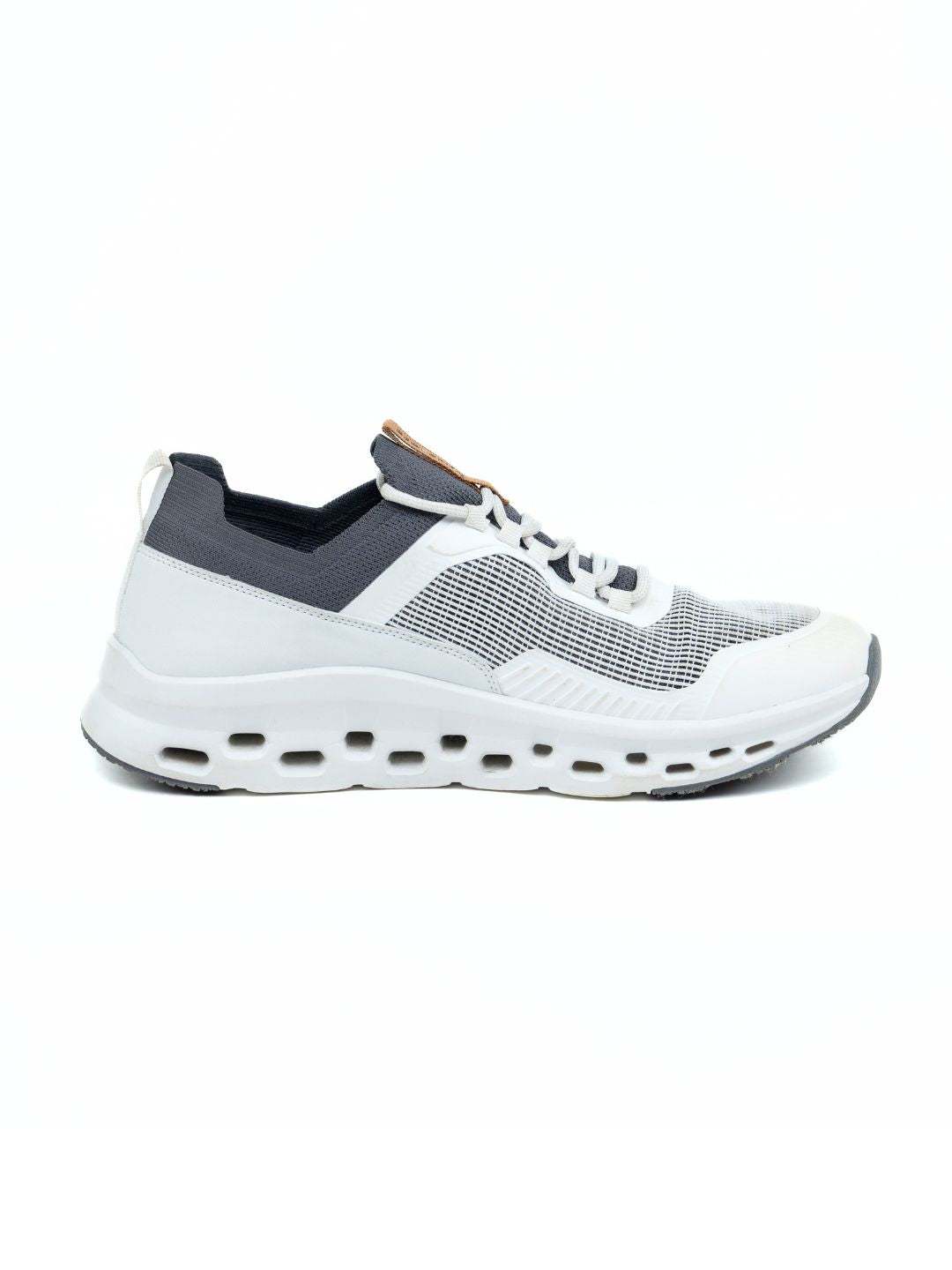 Red Chief Sports White Walking Shoes For Men W7013 057