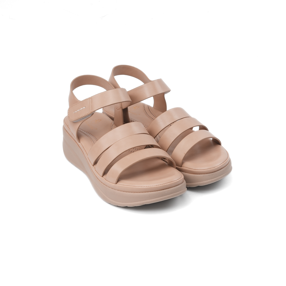 Marc Loire Beige Sandal For Women Ml10010601 C026
