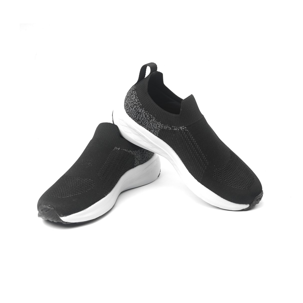 Campus Black/D.Grey Sports Shoes For Women Wander-22L-931 C935