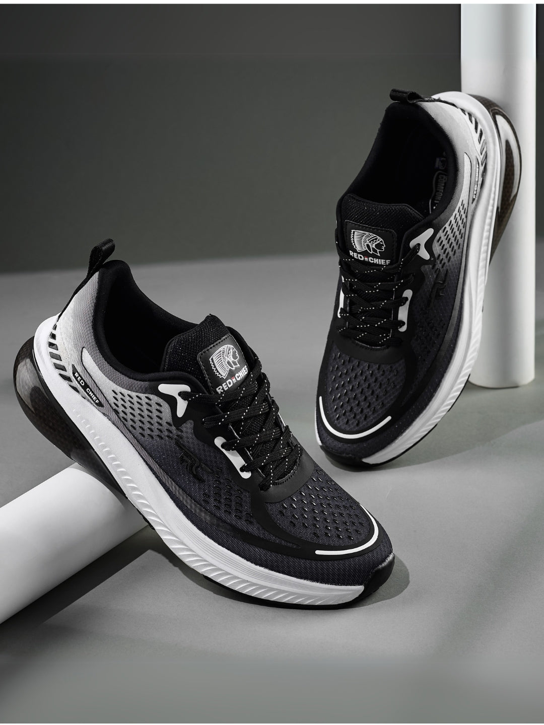 Red Chief Sports Black-White Running Shoes For Men R1704 F025