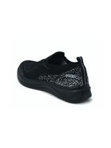 Joybean Full Black Sports Shoes For Men Jm009 C201