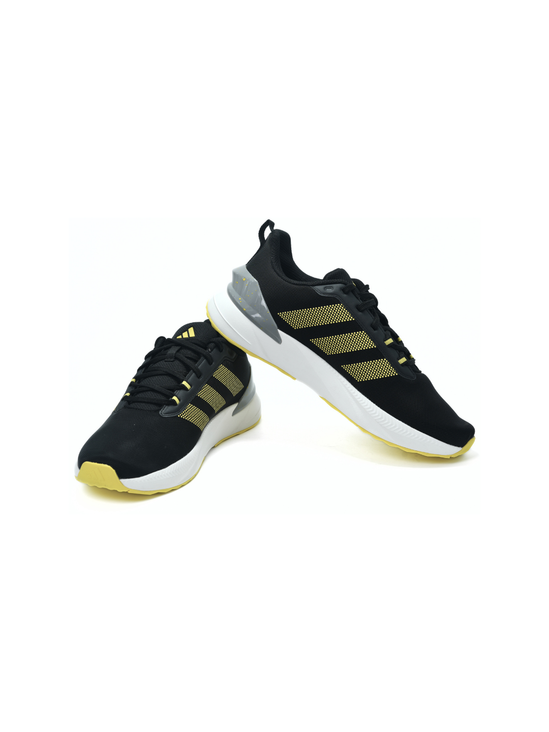 Adidas Black Sports Shoes For Men Jj5336 C001